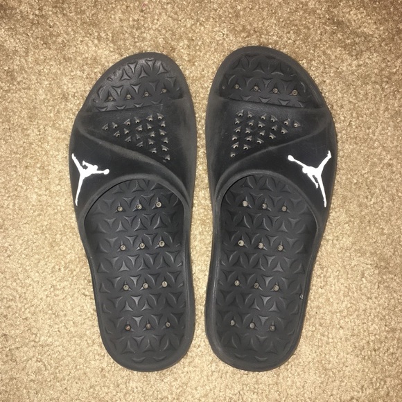 jordan slippers 2019